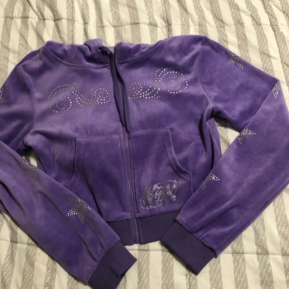 Winx club velour cropped zipup - Picture 2 of 5